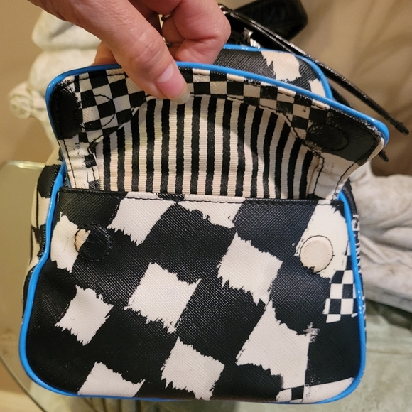 L.A.M.B. by Gwen Stefani Bristol Dartboard Satchel Luxury Designer Bag #582 - Picture 11 of 16